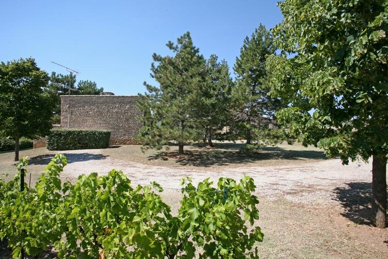 Maison en Luberon avec piscine au calme